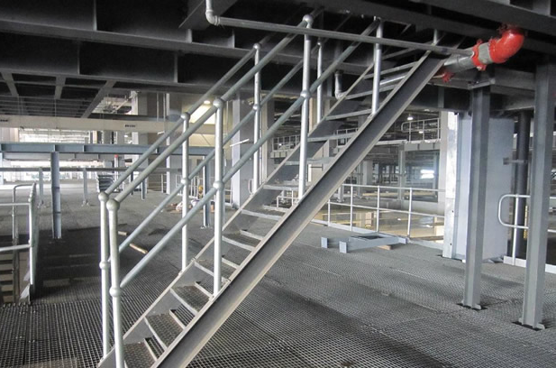 钢梯踏步板尺寸 钢楼梯是什么